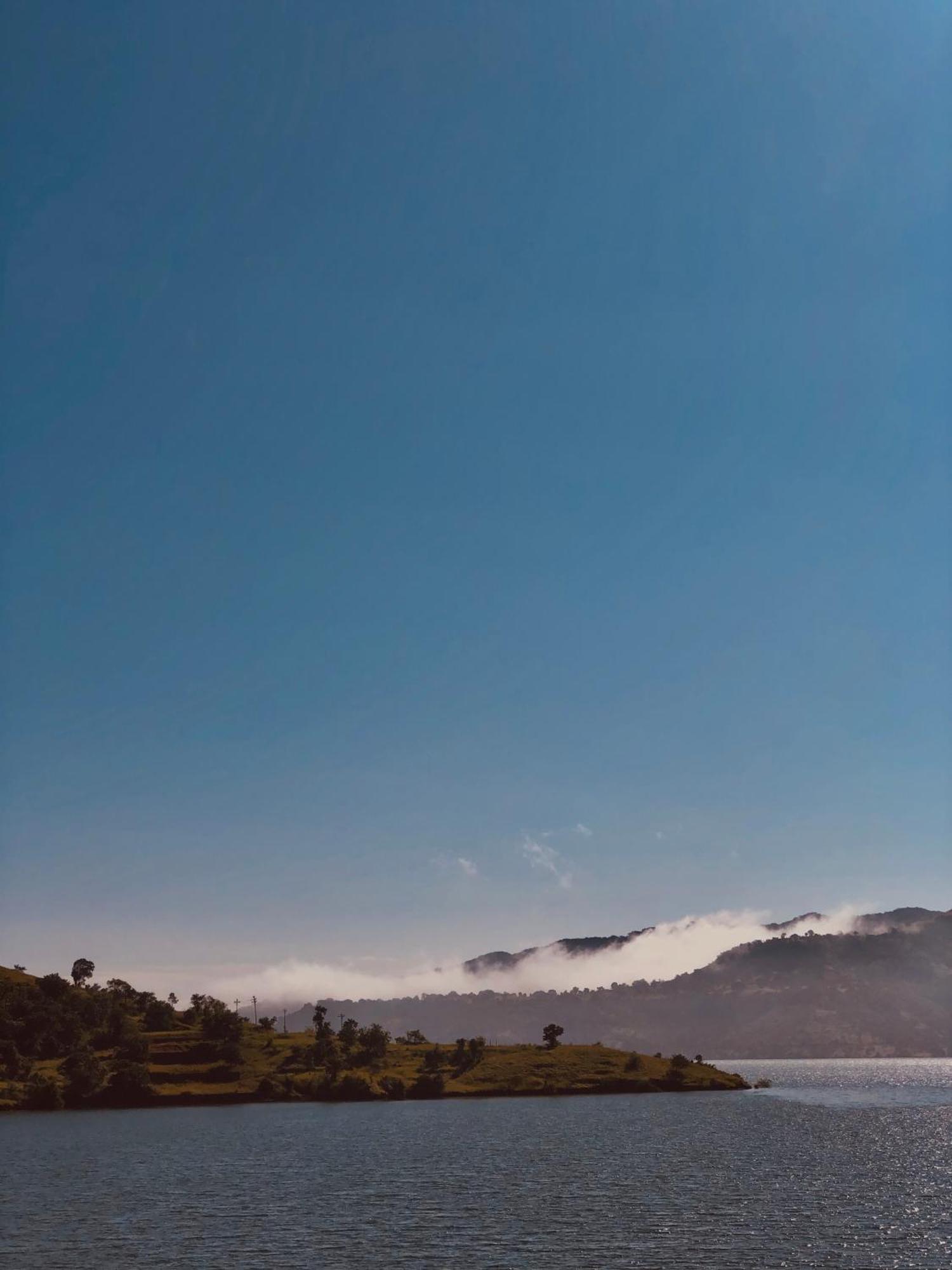 Swiss Lake Resort Лаваса Екстер'єр фото